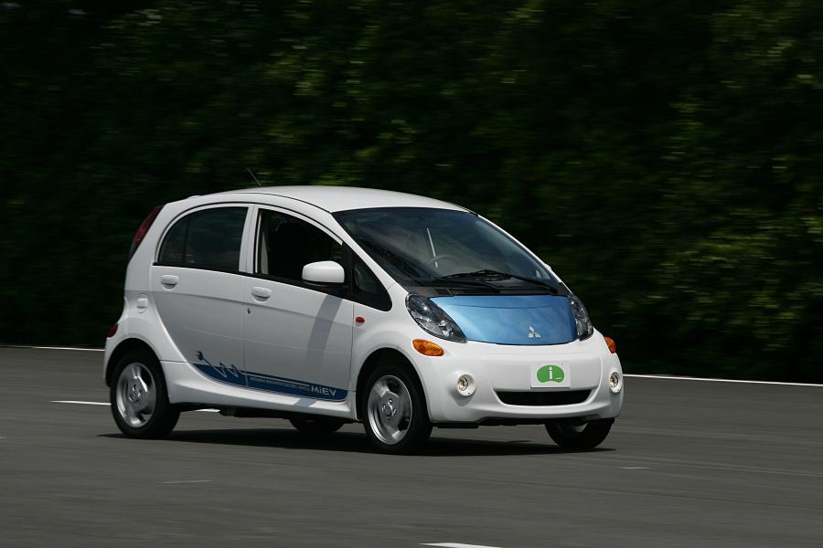  Mitsubishi i-MiEV 2012 года  (US) (фото 228 из 234)